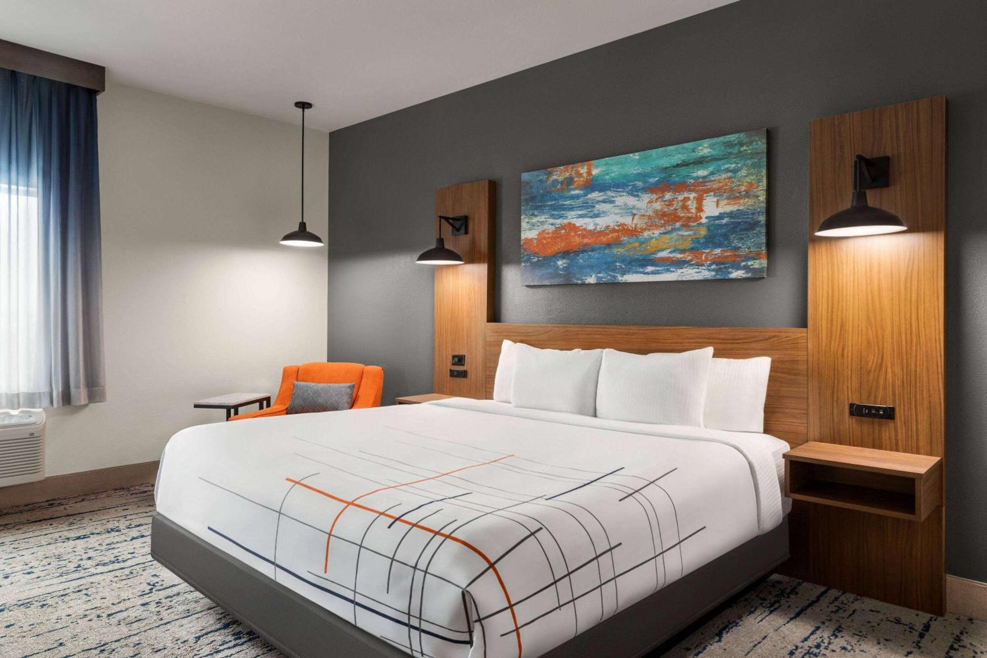 La Quinta Inn & Suites By Wyndham Austin South Buitenkant foto