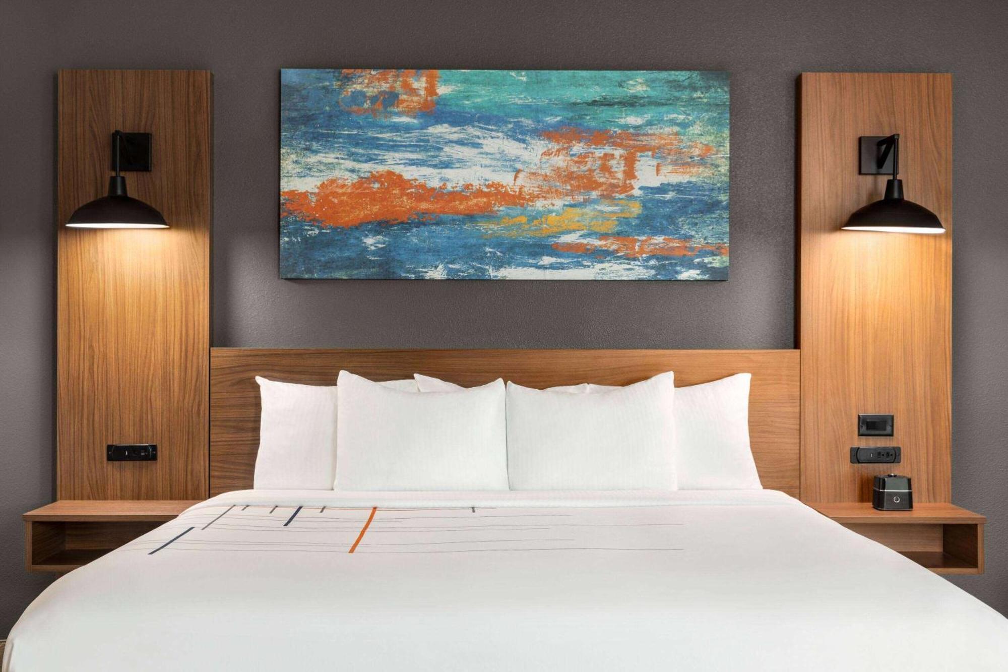 La Quinta Inn & Suites By Wyndham Austin South Buitenkant foto